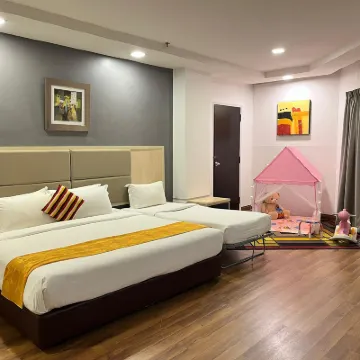 Hotel Sentral Riverview Melaka Hotels near Malacca International Airport