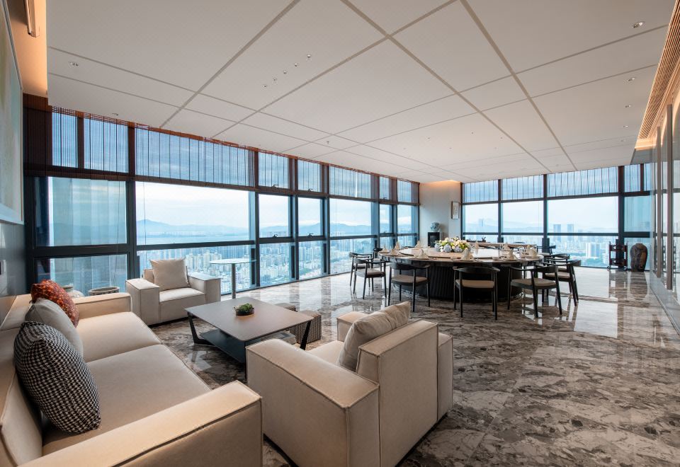 우르코브 바이 하얏트 선전 이미지