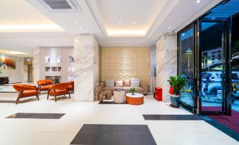 Mingyue Hotel (Houjie Wanda Plaza)