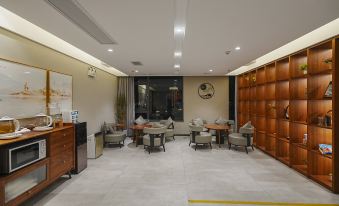 Nan'ao Shuxin Yunhai Serviced Apartment (Nanfeng Building)