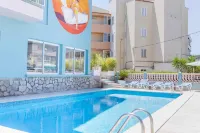 4U Miranda - Adults Only - Beach