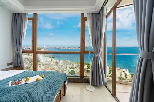 Huatian·Hai Mansion Seaview Holiday Homestay (Beihai Old Street Underwater World Branch) - Rooftop Pools