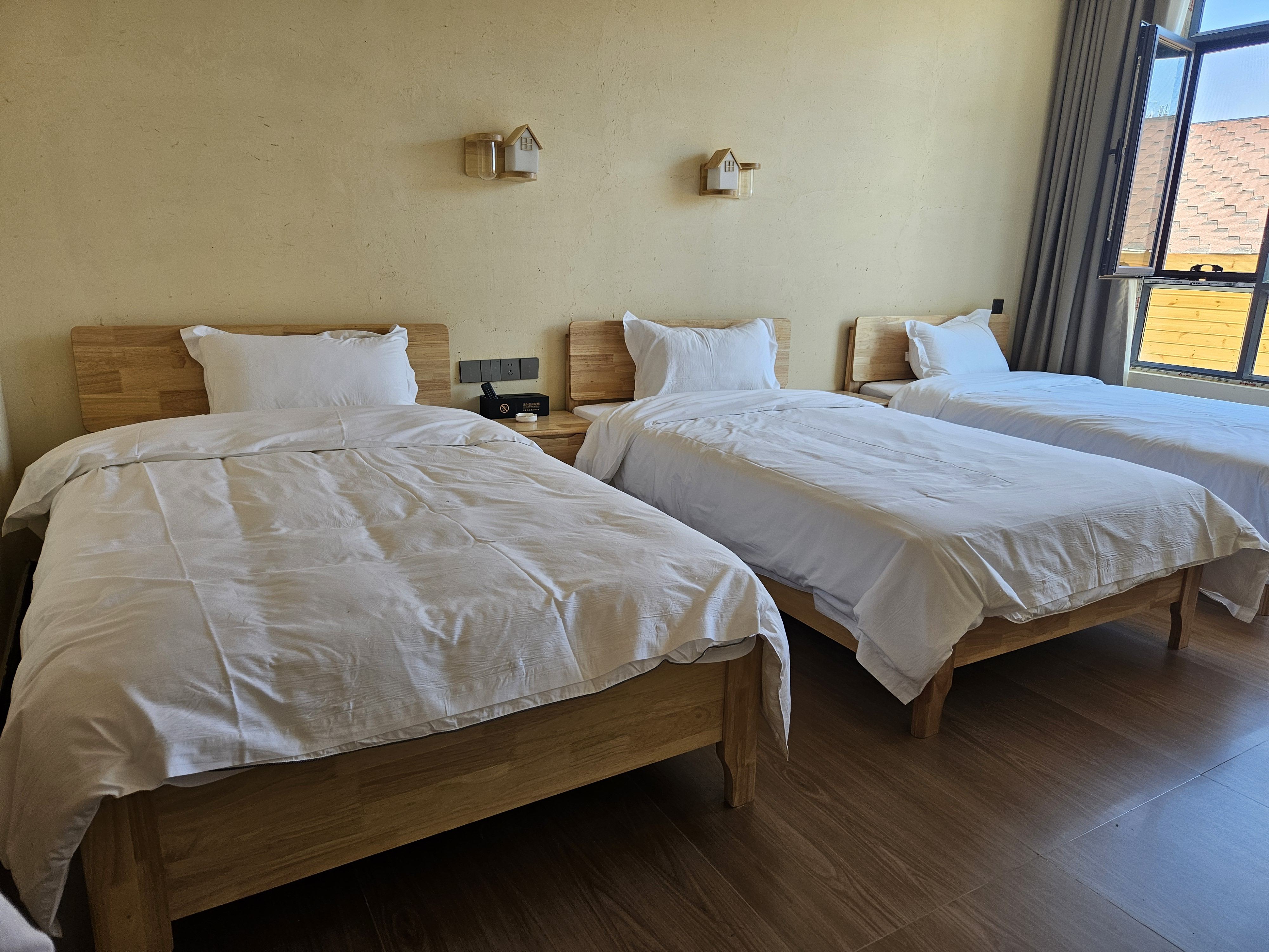 Snowtop Westernmost Lodge · Taxian Phòng Photos