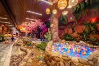 San Chao Hot Spring Town Hotel (Chaozhou Hanjiang Xixi Bidao Tiantouhe Park Branch) - suối nước nóng