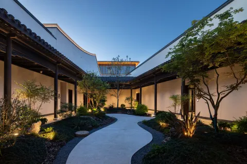 Changzhou Shun Mountain Flower House Huai Jin Hotel