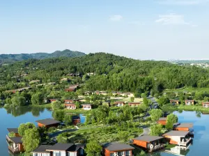 Top 7 Family Hotels in Deqing