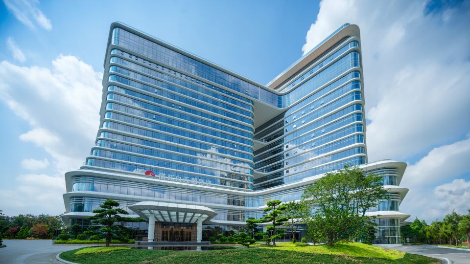 WHITE SWAN HOTEL ZHANJIANG