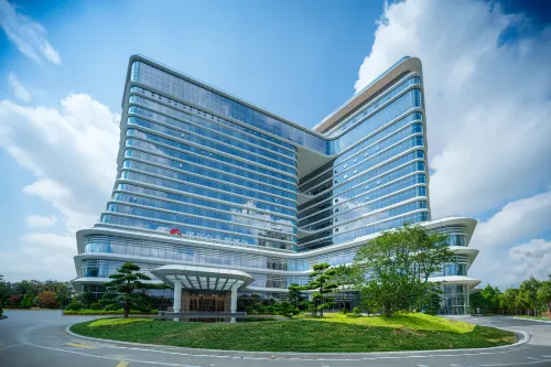 WHITE SWAN HOTEL ZHANJIANG Hotels in Zhanjiang