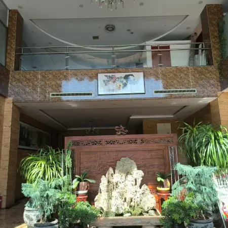 Wurui Grand Hotel