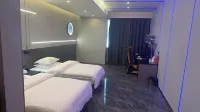 Yuren E-Sports Hotel (Guomao Linlihui)