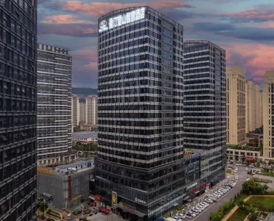 Manting Wangshan Smart Hotel (Kunming Jinchuan Road Subway Station Hi-tech Wuyue Plaza) Hotel in zona Hua Luogeng Former Residence