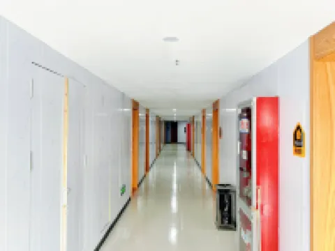 潁上栗子民宿（綠都CBD店）