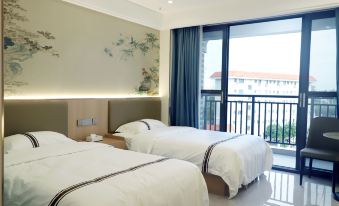 Qinzhou Yalixin Hotel