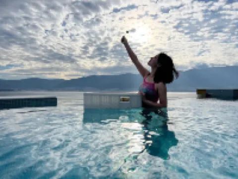 Dali Hua Xiao Yue Xi Cliff Pool Sea View Hotel (Erhai Branch)