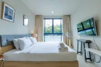 Beach Front Condo, Baan Thew Talay Blue Sapphire Hotels in 