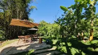 Ashu Courtyard Hotel