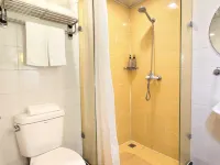 Homeinn · neo (Guangzhou Fangcun District Huadiwan Subway Station) Hotels near Fangcun Metro Station