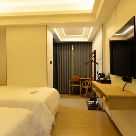 Fanxi Audio-Visual Boutique Stay (Wuyue Plaza)