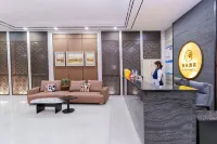Yiduo Hotel (Linyi Lushang Center Store)