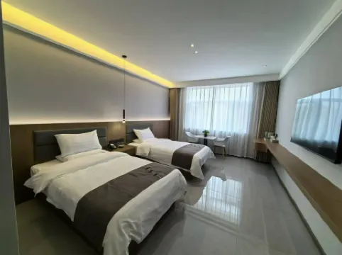 Arxan Guanshanju Hotel