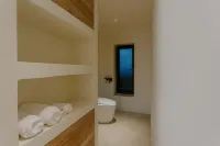 Yunyutian Banshan Homestay Hotels in Weixi
