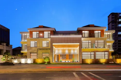 Misty Hidden Beauty Inn