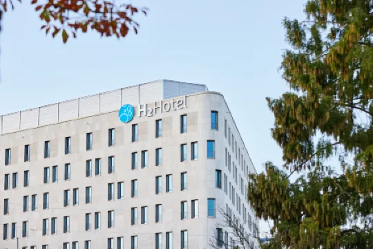 H2 Hotel Saarbrücken Отели в г. Саарбрюккен