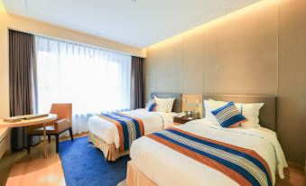 One roomluxury-Style Hotel(Tianma Central Square )