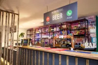 Holiday Inn - the niu, LOOM MANCHESTER NORTH by IHG - Park Yeri