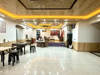 Xuegu Shanshan Hostel