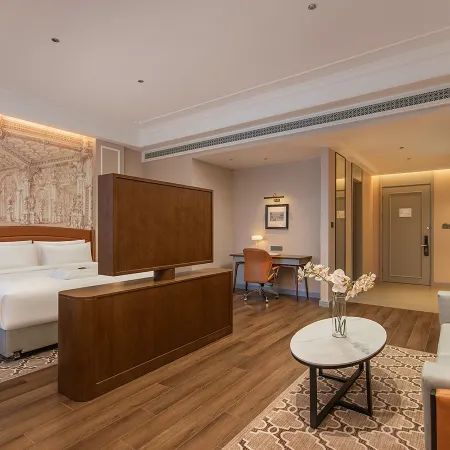 Vienna International Hotel Classic Taizhou Linhai Linghu Scenic