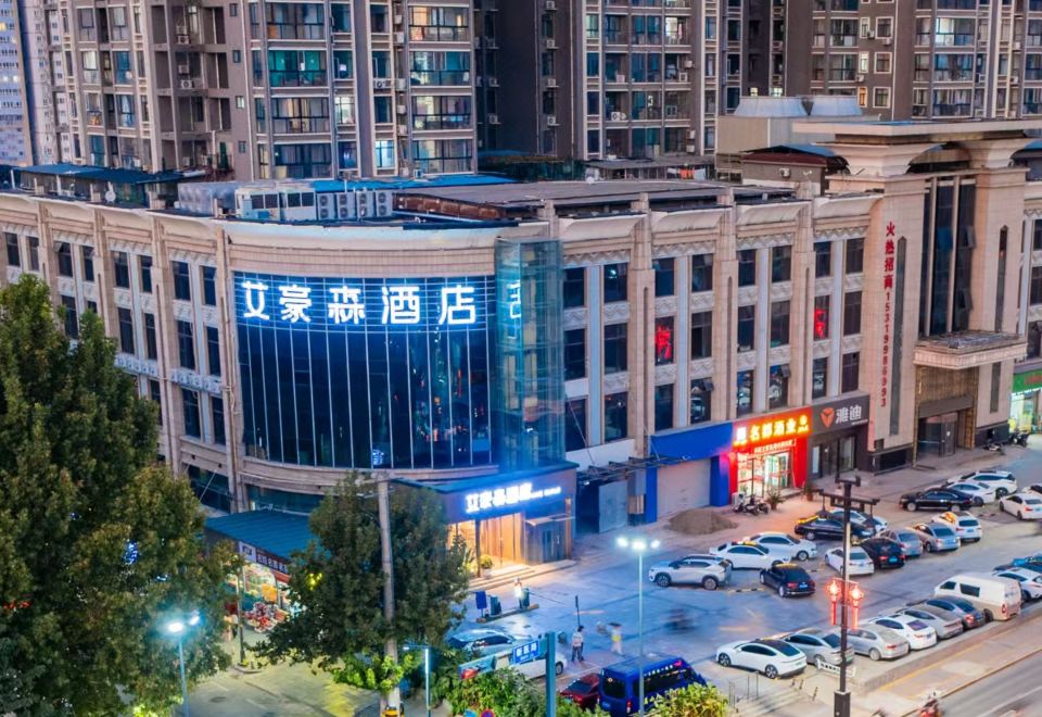 hotel overview picture