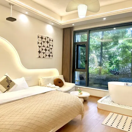 Shanfeng Yumeng Private Hot Spring Homestay (Qingchengshan Scenic Area)