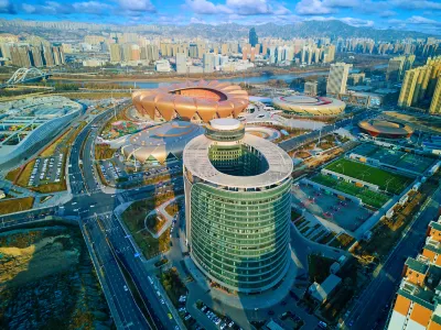 VYLUK Hotel (Lanzhou Wanda Mao Aotizhongxin Subway Station) Hotels in der Nähe von Gansu Institute of Political Science and Law Trial Court