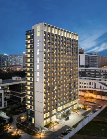 西安曲江大唐不夜城蘭歐國際飯店 雙子洞附近的飯店