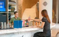 Mercure Singapore on Stevens - bar