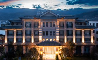 Dali Baiquanwan Hot Spring Hotel