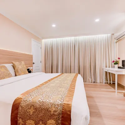 Palette The Travellers Hotel Bangkok Hotel dekat Stasiun BTS-Mo Chit