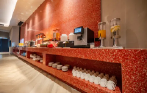 LZ Hotel
