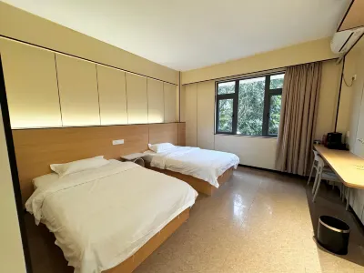 Zhanjiang Jinwan Inn Hoteles en 