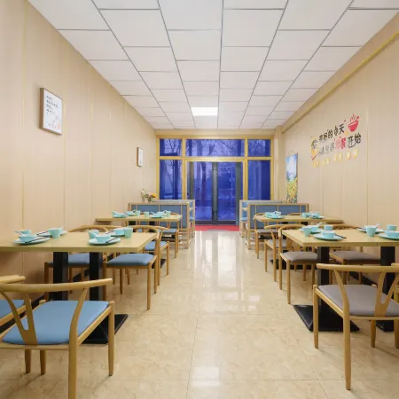 Fuhai County Furui wanhao Hotel