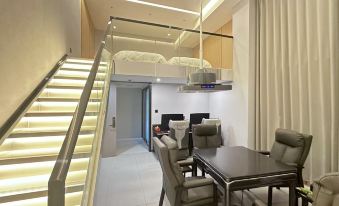 Lucid E-sports Hotel