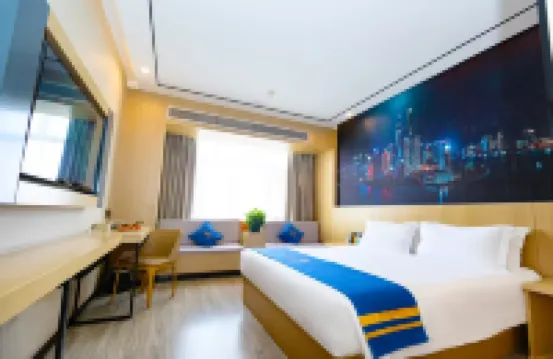 Super 8 Hotel โรงแรมใกล้ศูนย์กลางหอประชุมและนิทรรศการนานาชาติกาซี