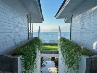Sea La Vie Resort Nusa Penida Hotels near Turtle Beach
