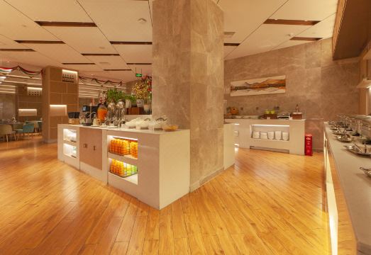 4. 갈라테 G-럭스..