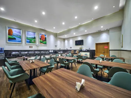 XIANYAGEHOTEL Отели рядом с достопримечательностью «Xi'an Siyuan University»