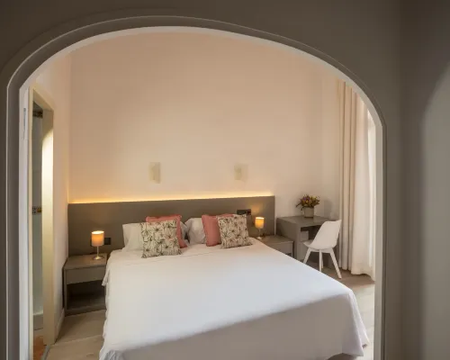 Antonio's Hostal Hotels in Sitges