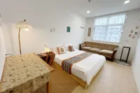 Nanzhao Jiuju Homestay Hotels in Nanzhao