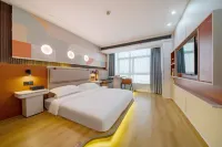 Orange  Hotel