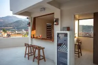 Mangshi Laiyin Hotel (Manghuang Village Scenic Area Branch) - bar